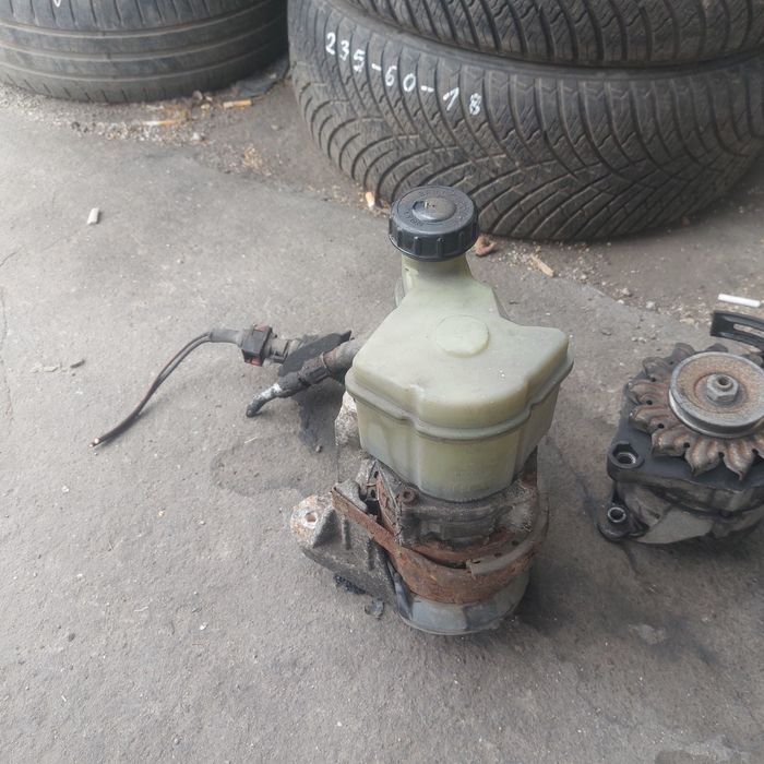 Elektryczna pompa wspomagania renault Kangoo I