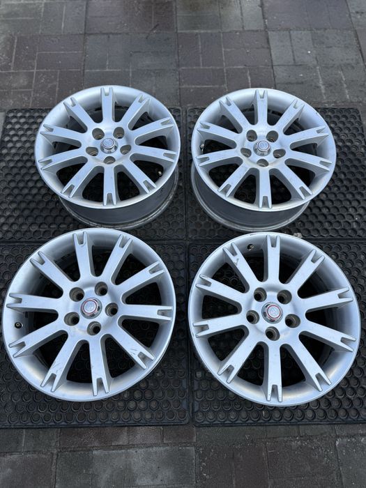 Оригінальні диски toyota camry corolla avensis rav4 lexus 5 114,3 r17