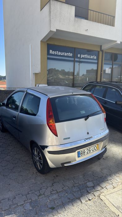 Fiat Punto 2003 - com algumas avarias — photo 2