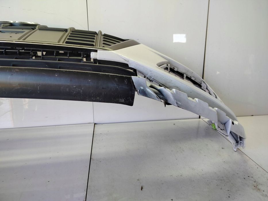 zderzak przedni audi q3 83a suw zwykły 2018- super stan