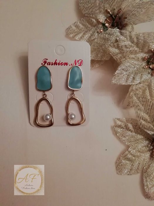 Brincos em aço Novos