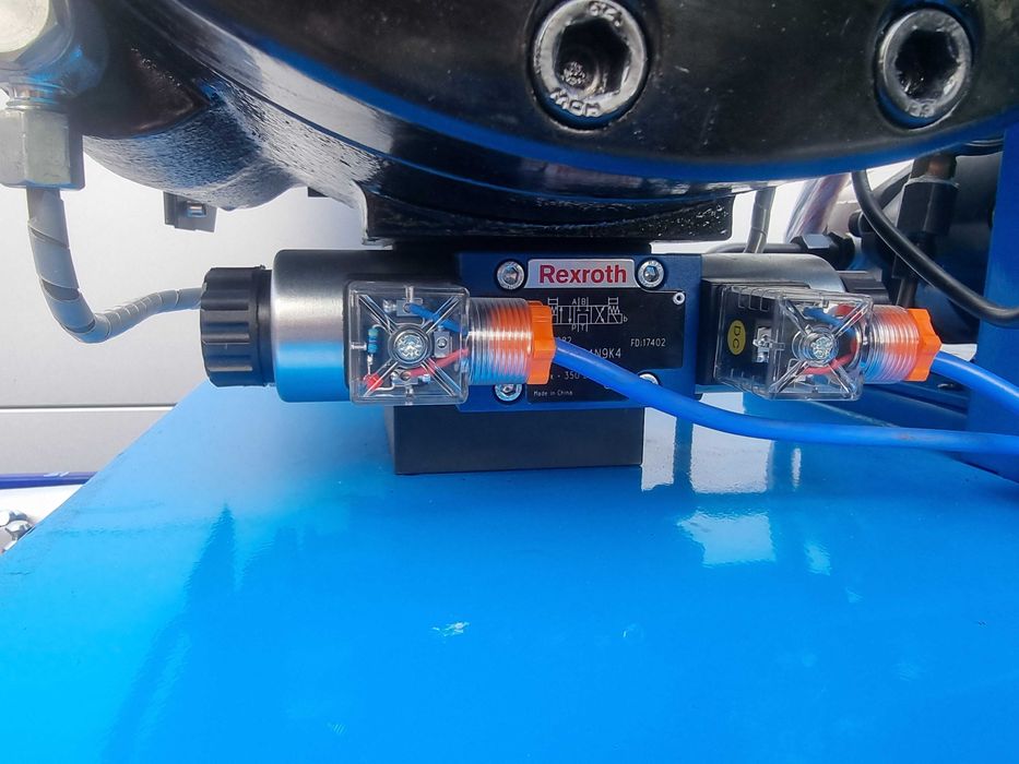 Zakuwarka Mobilna  24v  Głowica P32 !! Zobacz !!