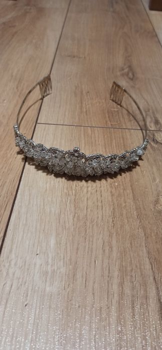 Tiara diadem korona ślubna Bijou Brigitte
