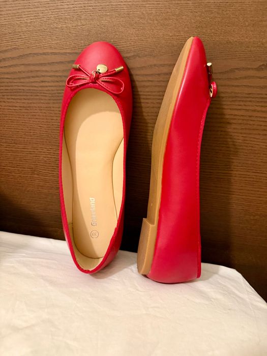 Sapatos sabrinas 38 e 39