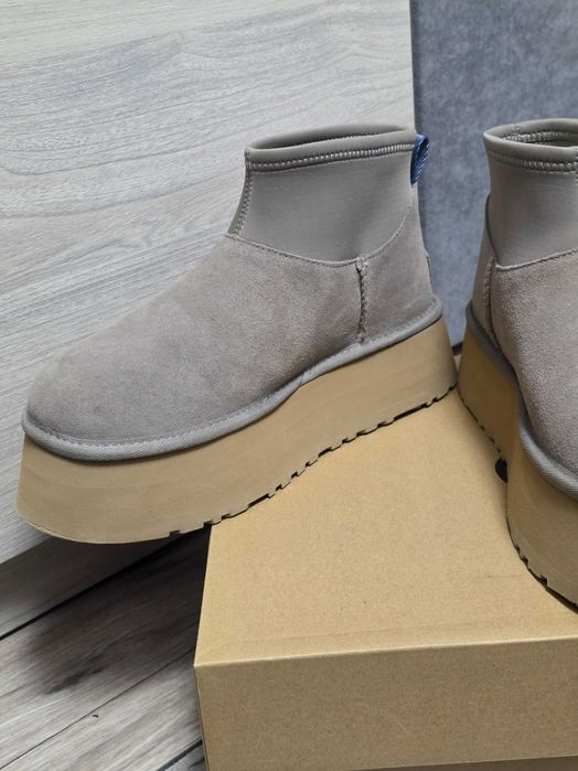 Продам UGG mini dipper (уггі, чотоботи)