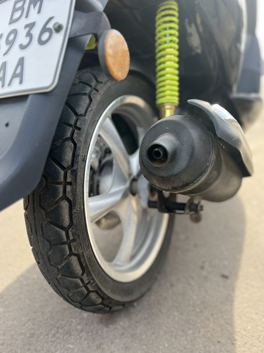 Продам скутер YIBEN YB150T-11