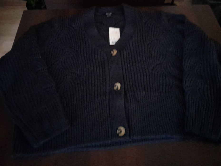 Sweter Rozpinany/Damski/Nowy/