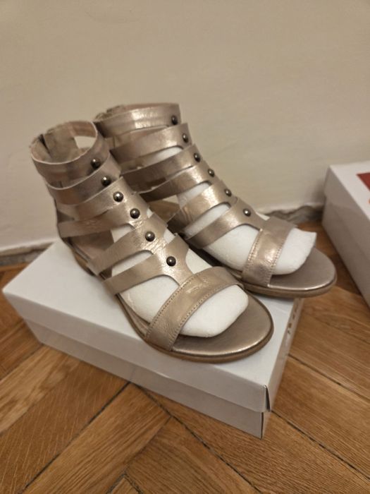 Złote sandały rzymianki saway 40