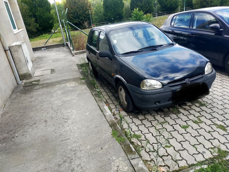 Opel corsa B  15D