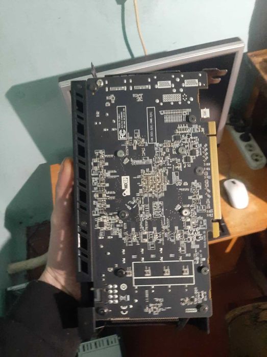 продам відео карту sapphire rx 470 4gb mining edition