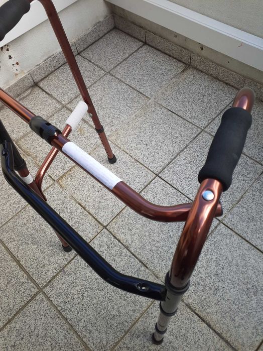 Andarilho ortopedico - NOVO