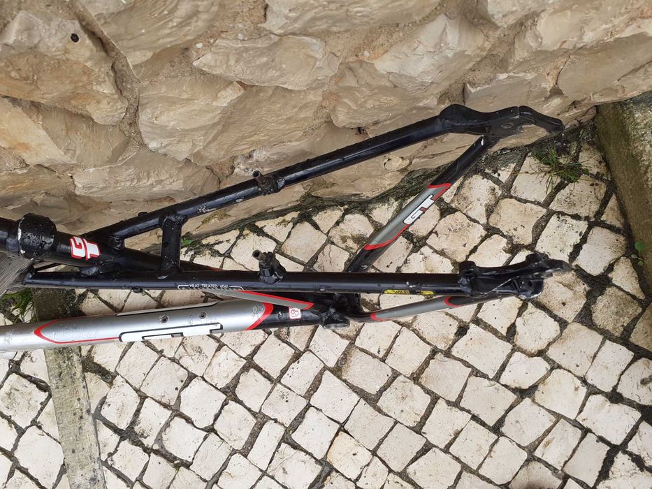 GT Avalanche 1.0 -roda 26 - vintage retro