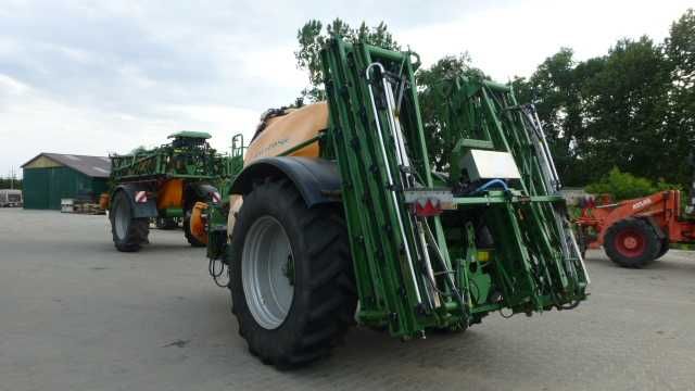 Opryskiwacz AMAZONE UX 5200. 5200 Litrów 27 m