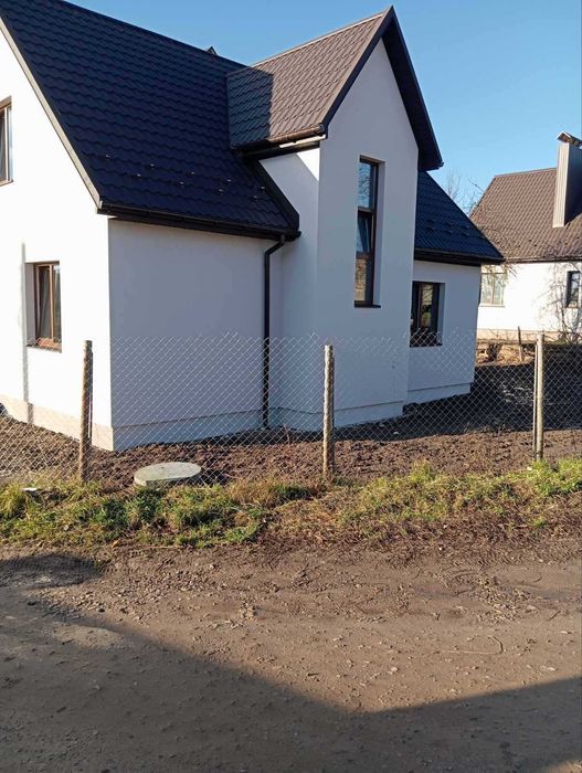 (5) Продам будинок в Селищі 8916