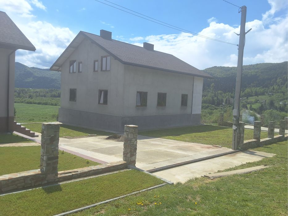 Дуплекс у Карпатах біля Східниці — ідеально для життя або бізнесу