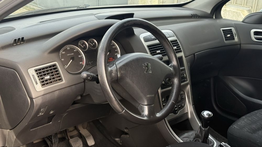 Peugeot 307 1.6 hdi 110cv comercial