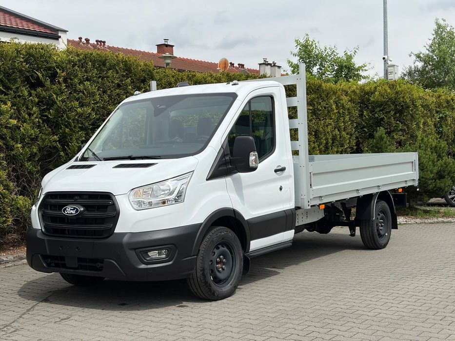 Ford Transit z zabudową skrzyniową L3  Transit z zabudową skrzyniową L3 2.0 EcoBlue 165 KM HDT6 M6 RWD