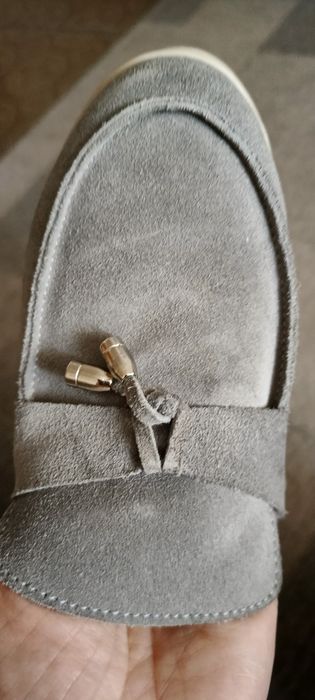 Замшеві лофери бренду HELLOSTORE SHOES. 38 розмір