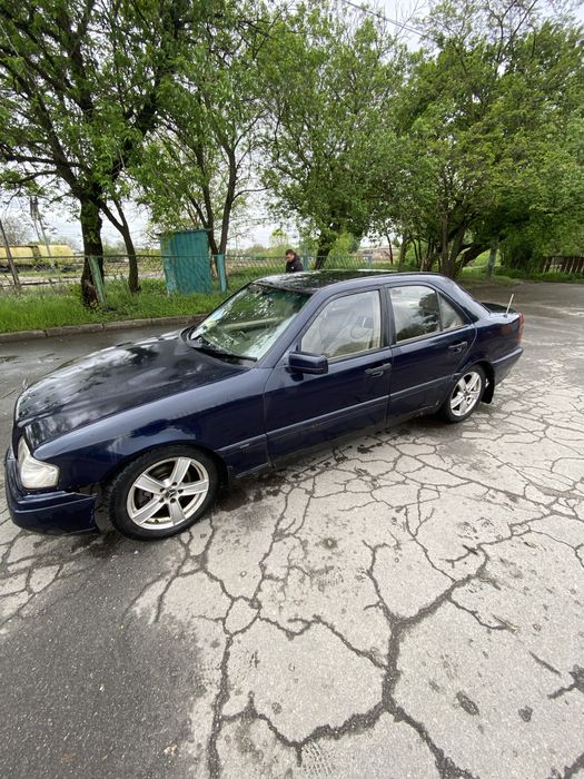 Продам Mersedes W202 C200