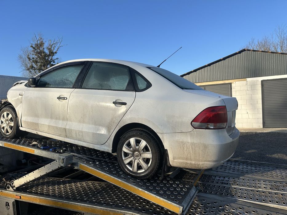 Двери Поло седан Polo sedan