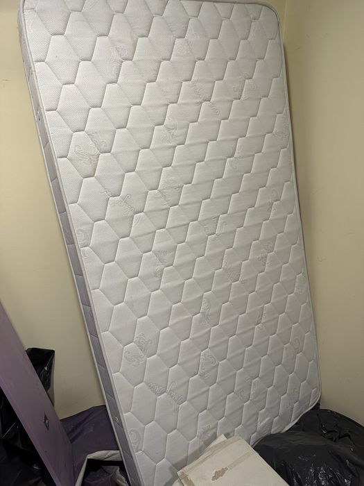 Vendo colchão usado