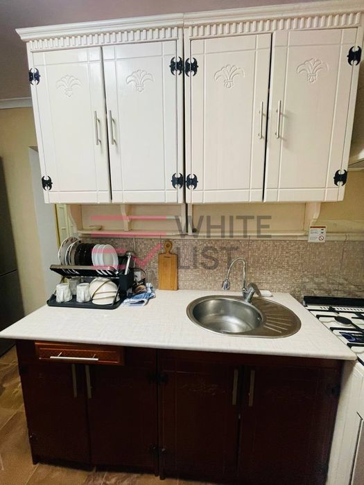 Продаж 1-кім. квартири 45 м.кв., в. Яблунівська