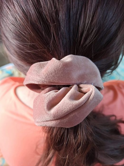 3 welurowe gumki do włosów