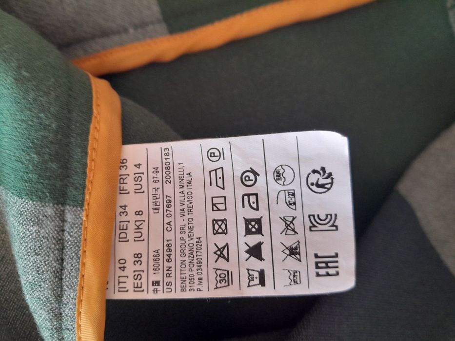 Saia Benetton tamanho 34