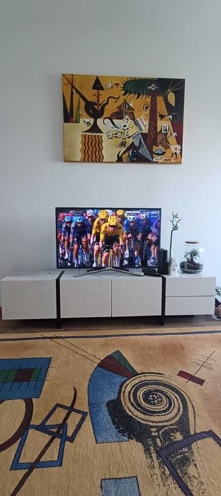 Armário de Televisão