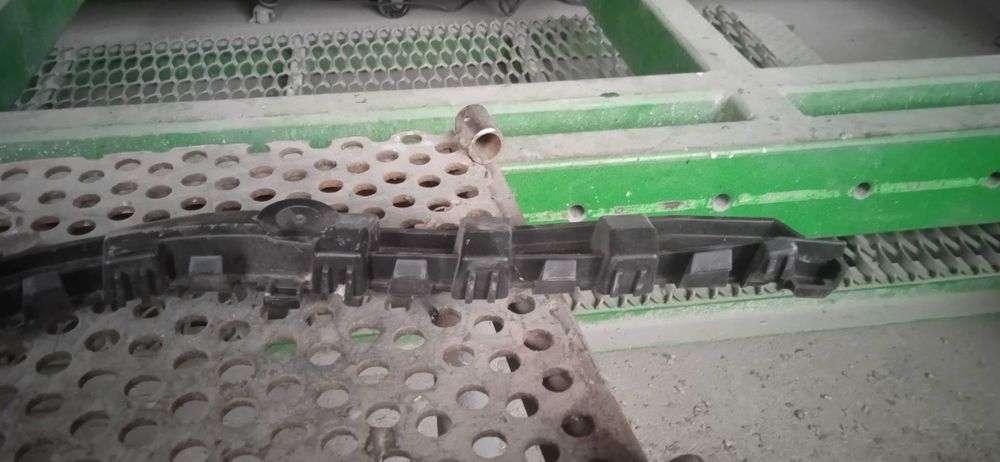 Кронштейн заднего бампера Шкода супер б 3.