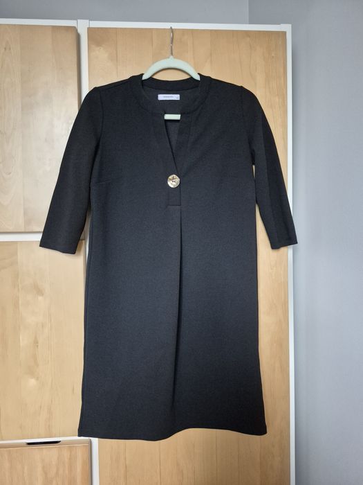 Sukienka czarna Reserved