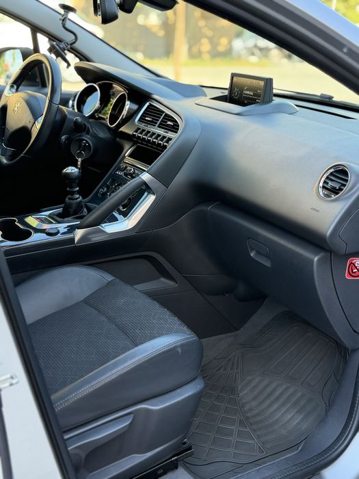 Peugeout 3008 1.2 Puretech
