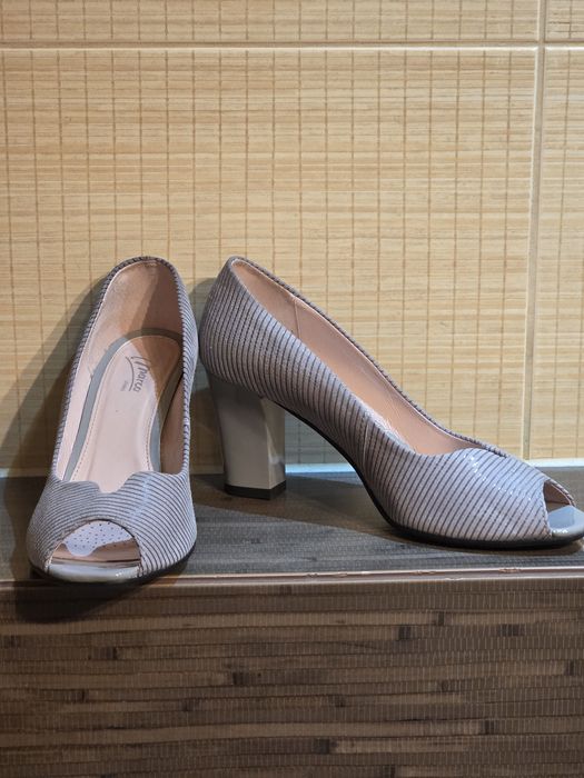 Buty na obcasie Marco shoes
