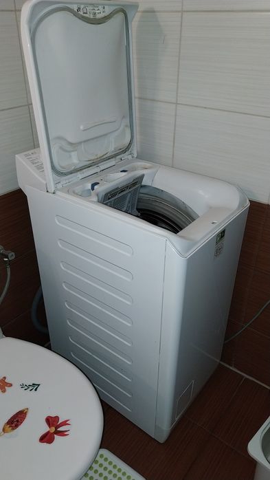 Pralka Elektrolux EW7TN3372SP