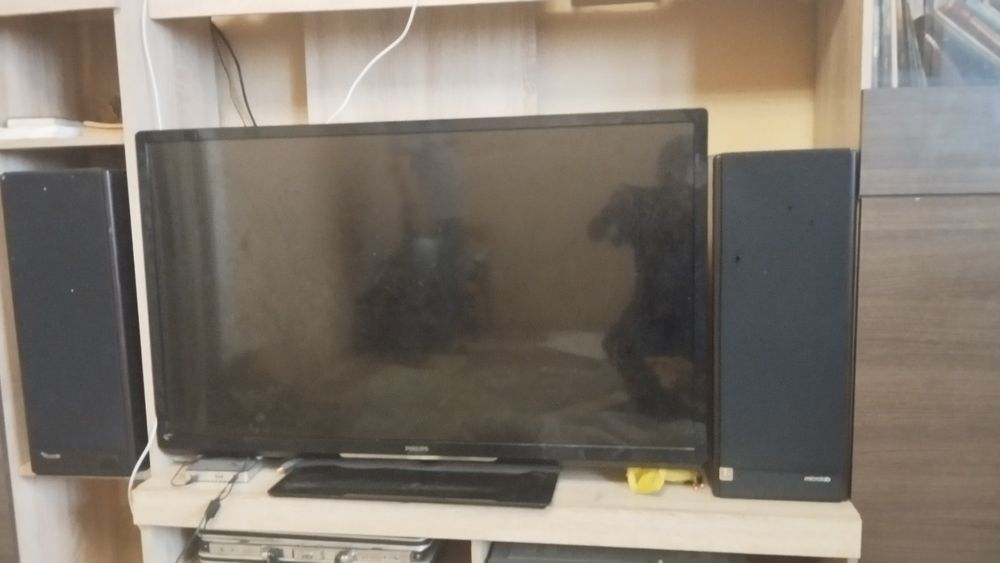 Телевизор Philips42*