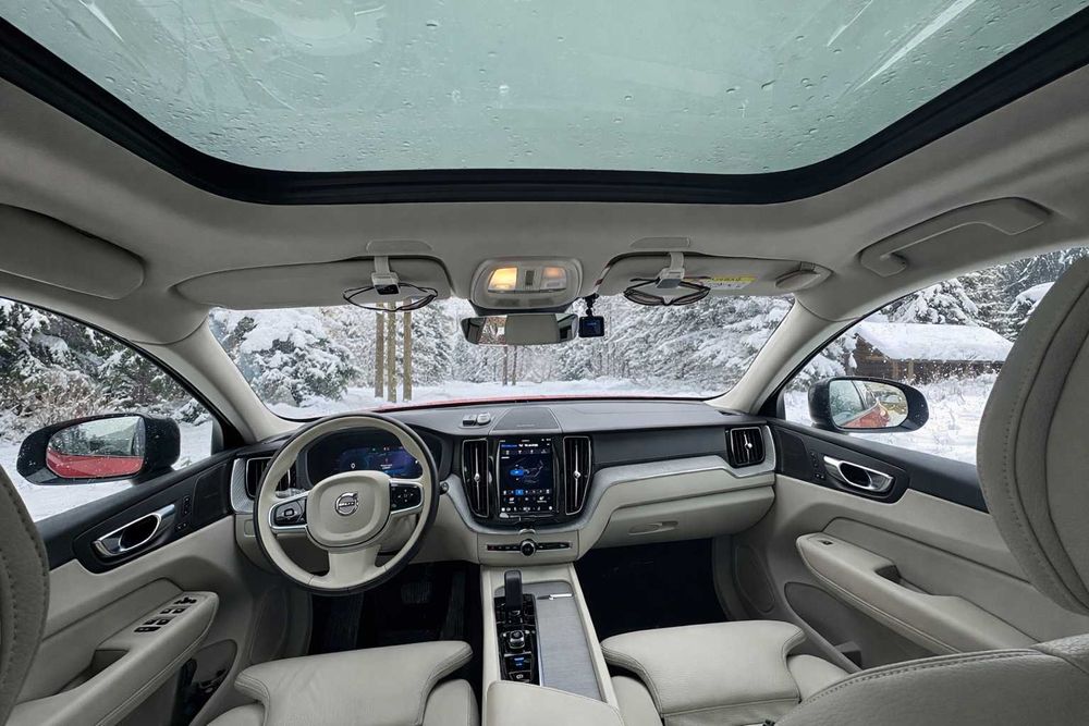 Zamiana (leasing) Volvo XC60 B5  2025, gwar. 2029, na maly dostawczy