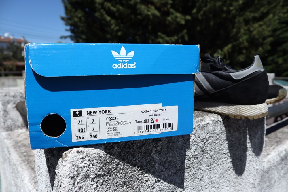 Sapatilhas Adidas New York usadas
