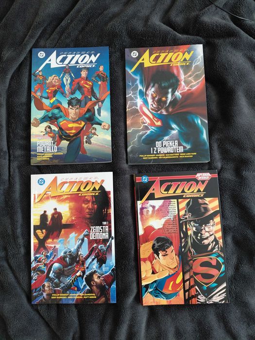 Action Comics 4 tomy (PL)
