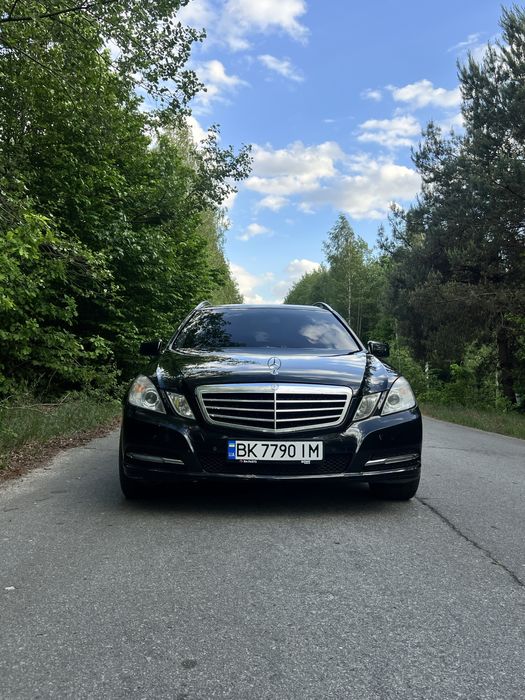 Продам Mercedes 212