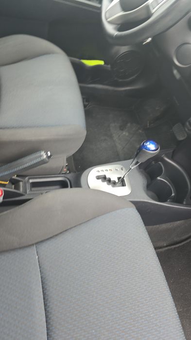 Toyota yaris hibrido