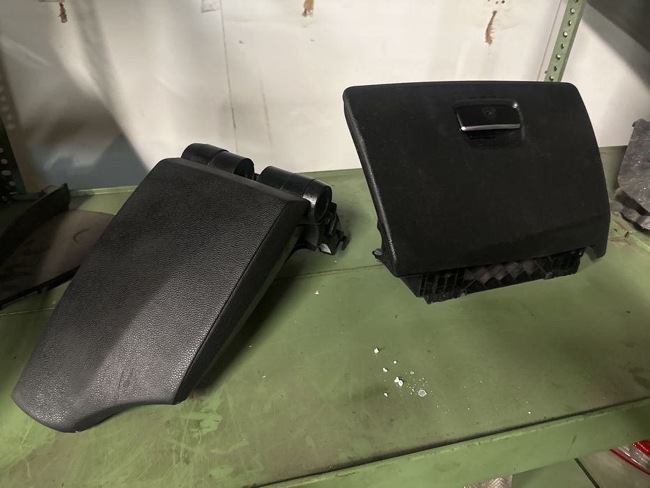 Podłokietnik Schowek Bmw E88 E87 E82 E81