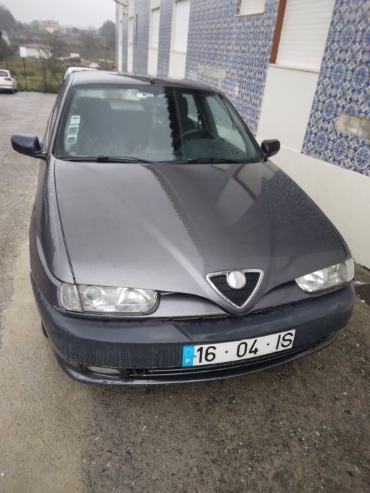 Alfa romeu 146 gasolina 1.4 tudo ok