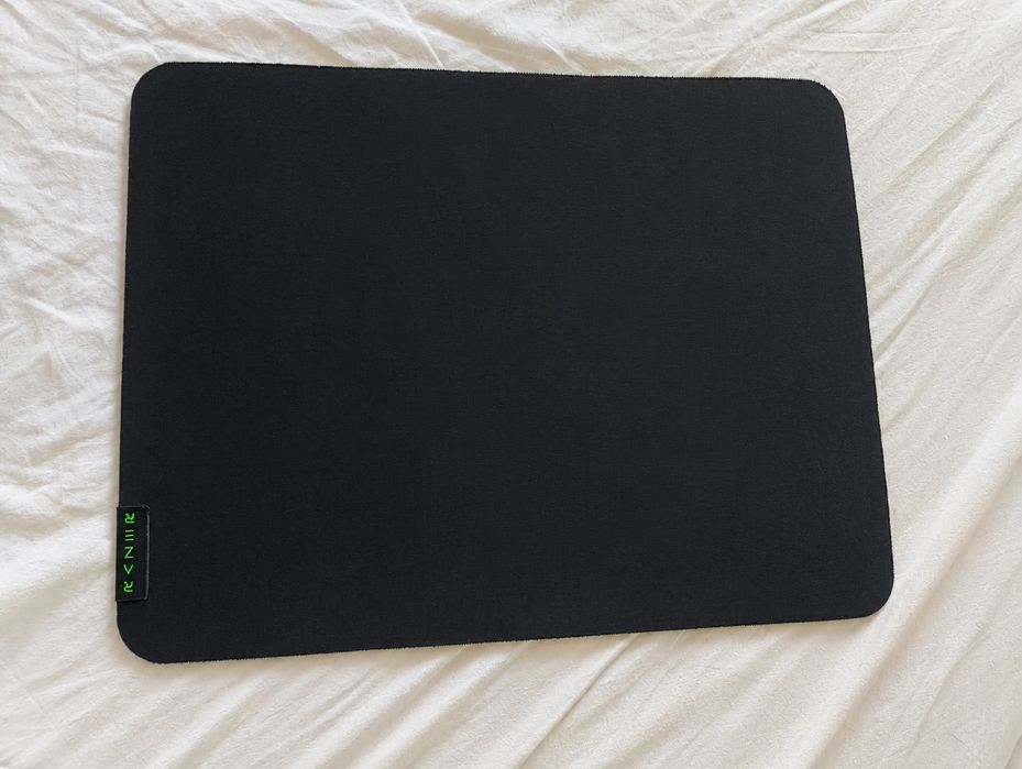 Razer gigantus v2 medium