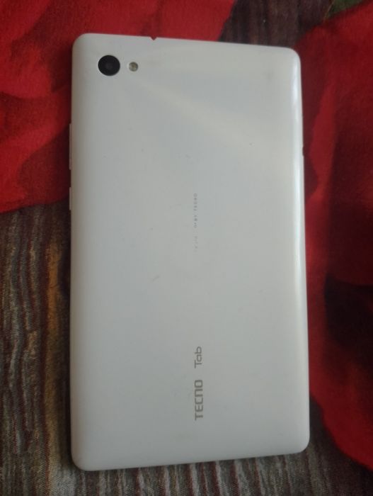 TECHNO Tab P704a