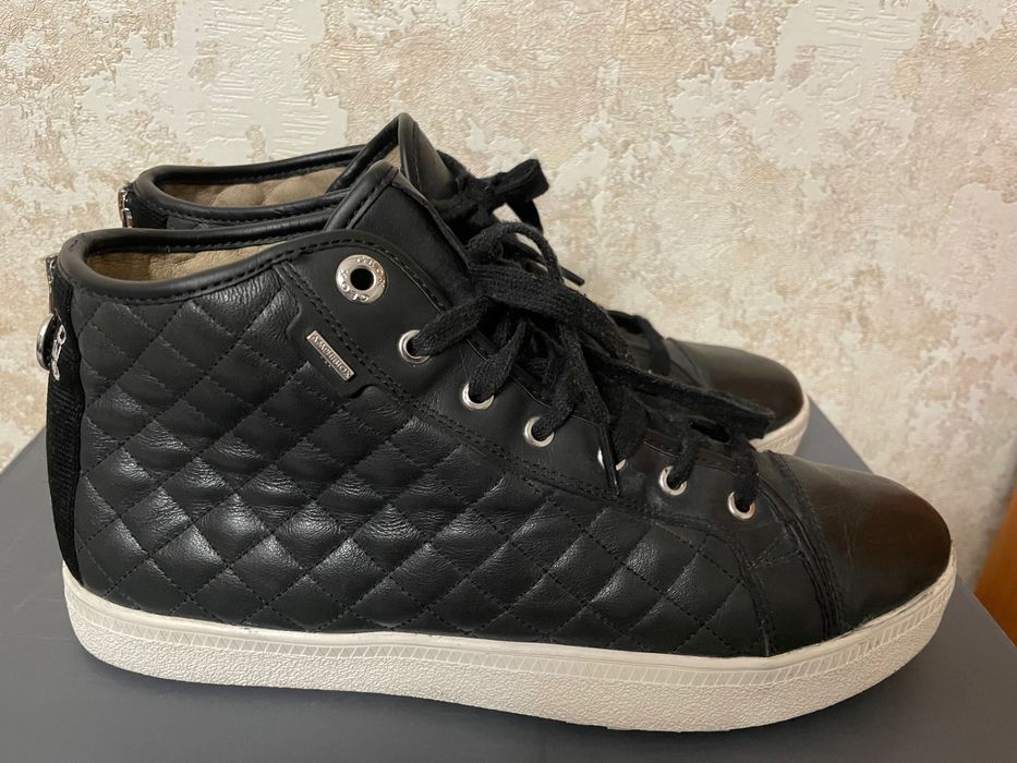 ботинки кожаные Geox р.41