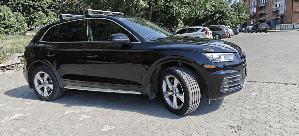Продам  Audi Q5 Premium 2019 р.в.