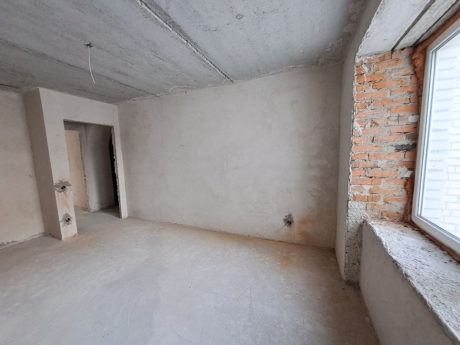 Продаж 3 км.квартири вул.Вербицького