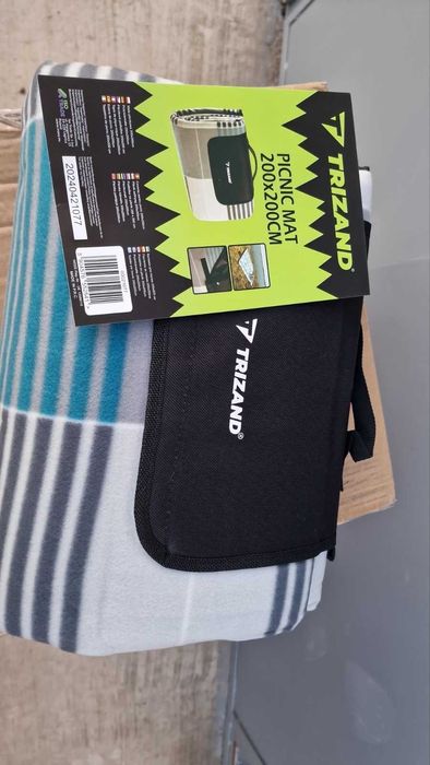 Великий туристичний водостійкий флісовий килимок Trizand 2 х 2м Ковдра