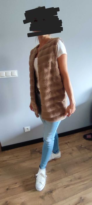 Elegancka futrzana kamizelka m