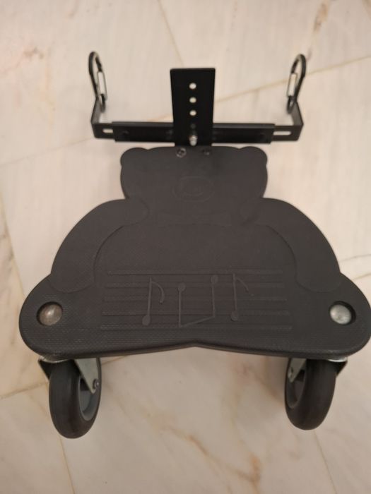 Plataforma/skate para carrinho de bebé